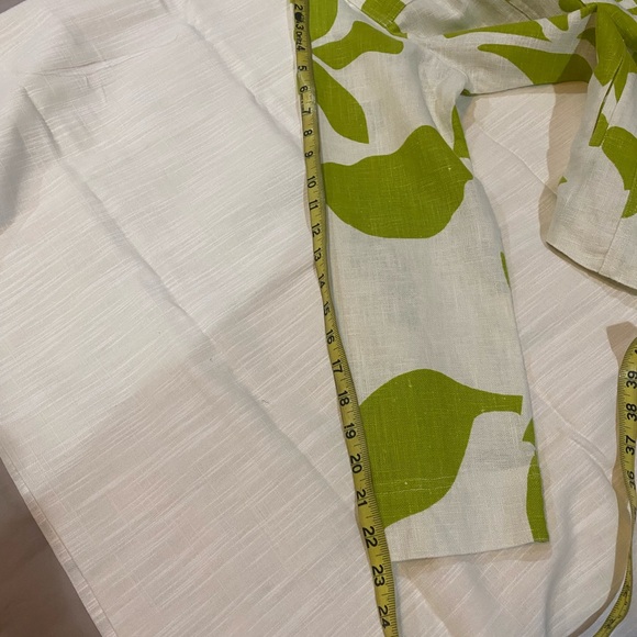 Chico’s Ramie Woven Floral Jacket and Shell - Picture 7 of 13